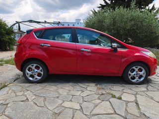 Ford Fiesta 2009 1.6  SPORT-thumb-3