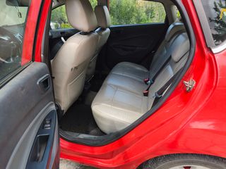 Ford Fiesta 2009 1.6  SPORT-thumb-5