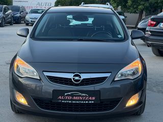 Opel Astra 2010-thumb-5