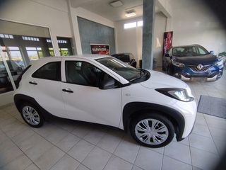 Toyota Aygo (X) 2022 X-PLAY-thumb-4