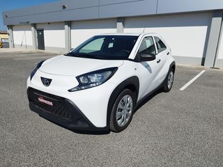 Toyota Aygo (X) 2022 X-PLAY-thumb-1