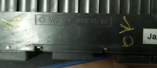 W 202-thumb-2