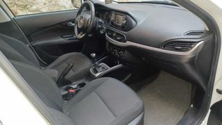 Fiat Tipo 2019-thumb-18