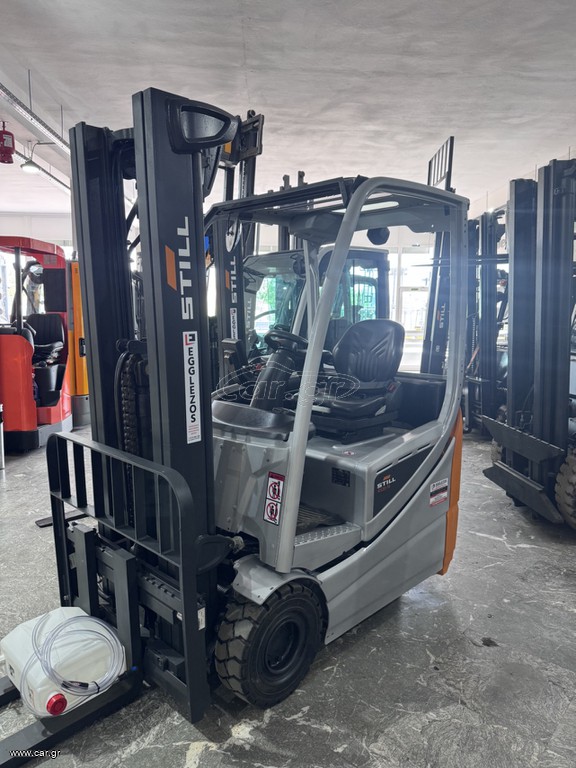 Still 2019 RX20-14