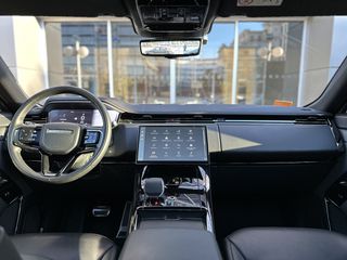 Land Rover Range Rover Sport 2024 P460e Dynamic HSE-thumb-12