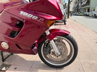 Honda CBR 1000 1999-thumb-2
