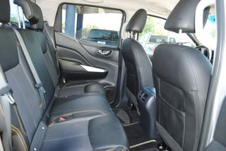 Nissan Navara 2019 DOUBLE CAB 2.3 DCI TEKNA 4X4 AUTOMATIC-thumb-12