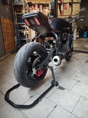 Suzuki GSXR 1100 1994 W-thumb-2
