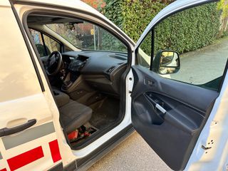Ford Transit Connect 2016-thumb-4