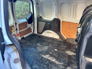 Ford Transit Connect 2016-thumb-8