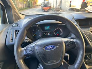 Ford Transit Connect 2016-thumb-12