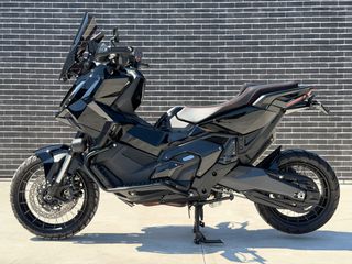 Honda X-ADV 2026 Stealth Black-thumb-4