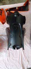 Τεποζιτο KTM SMC 660