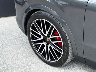 Porsche Cayenne 2024 S E-HYBRID 519hp COUPE-thumb-8