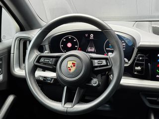 Porsche Cayenne 2024 S E-HYBRID 519hp COUPE-thumb-22