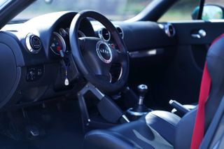 Audi TT 2004-thumb-6