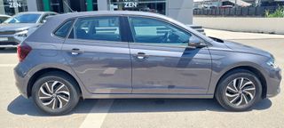 Volkswagen Polo 2024 1.0 TSI 95PS LIFE-thumb-1