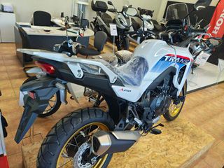 Honda Transalp 2025 ΕΤΟΙΜΟΠΑΡΑΔΟΤΟ !!!! ΠΡΟΣΦΟΡΑ !!!! Μοντέλο 2025 !!-thumb-3