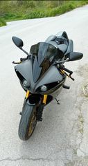 Yamaha YZF-R1 2011 Big bang