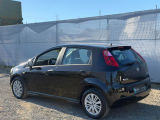 Fiat Punto 2006-thumb-5
