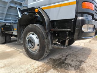 Ανατροπή Mercedes-Benz 2004 1523  ATEGO-thumb-88