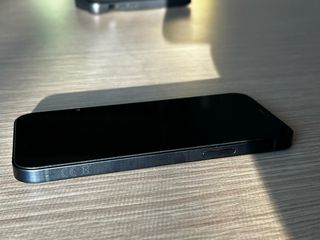 apple iphone 12-thumb-5