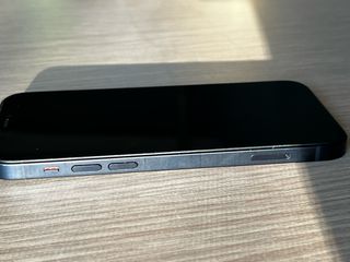 apple iphone 12-thumb-7