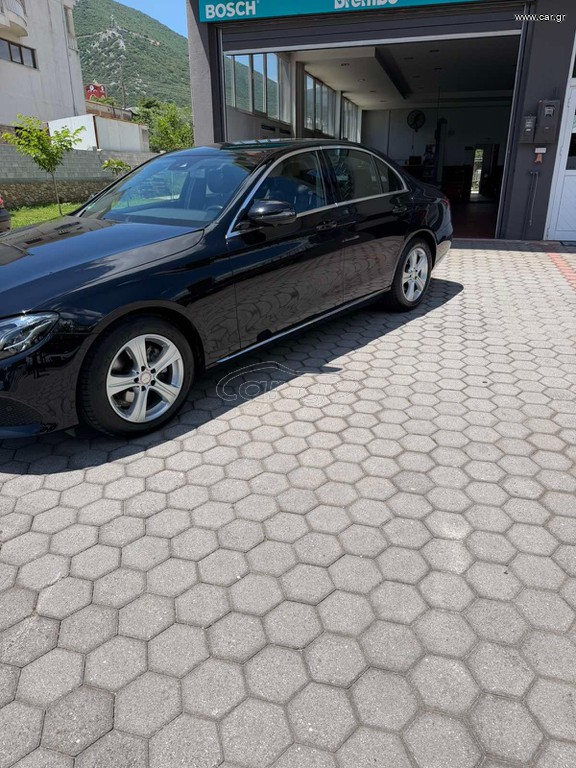 Mercedes-Benz E 200 2016