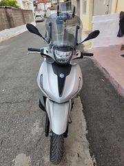 Piaggio Beverly 400 2023 400S HPE
