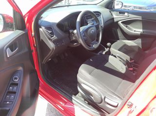 Hyundai i 20 2019 1.2 ACTIVE-thumb-10