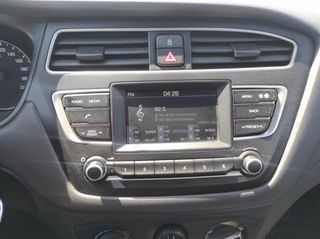Hyundai i 20 2019 1.2 ACTIVE-thumb-17