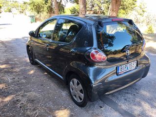Toyota Aygo 2011 1.0 VVTI 5θυρο-thumb-1