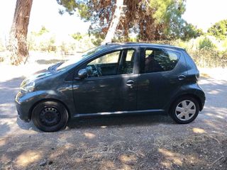 Toyota Aygo 2011 1.0 VVTI 5θυρο-thumb-3