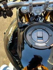 Triumph Tiger 800 2012-thumb-2