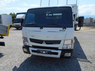 Ανατροπή Mitsubishi 2012 FUSO 7C15