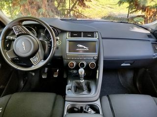 Jaguar E-Pace 2018 D 150-thumb-6