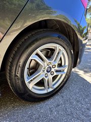Ford Focus 2019 1.5cc  150hp-thumb-10