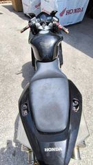 Honda VFR 800 2004-thumb-4