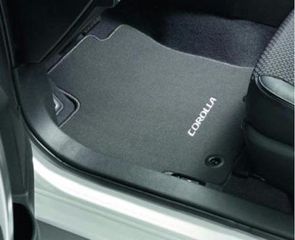 Toyota Γνήσια Υφασμάτινα Πατάκια Πλήρες Σετ 520gr Για Toyota Corolla 13'-18' (Περιλαμβάνει 2 Εμπρόσθια και 1 Οπίσθια Πατάκια) (Ανθρακί)
