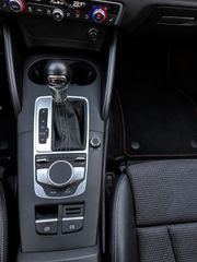 Audi S3 2018-thumb-10