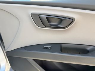 Seat Leon 2018-thumb-41