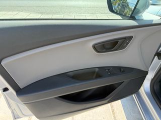 Seat Leon 2018-thumb-20