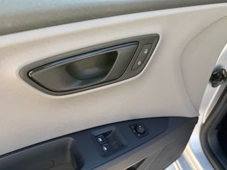 Seat Leon 2018-thumb-21