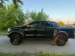 Ford Raptor 2020-thumb-43