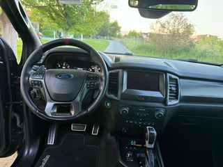 Ford Raptor 2020-thumb-31