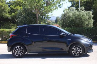 Toyota Yaris 2021 1.5 HYBRID STYLE-thumb-6