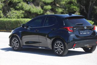 Toyota Yaris 2021 1.5 HYBRID STYLE-thumb-10