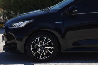 Toyota Yaris 2021 1.5 HYBRID STYLE-thumb-12