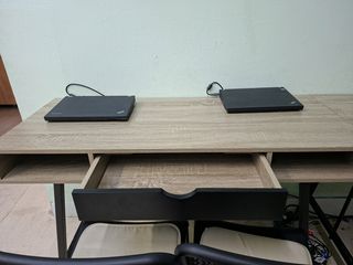 Πωλούνται γραφεία-thumb-2