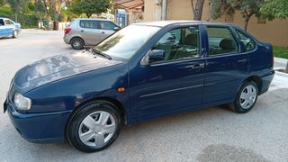 Volkswagen Polo 2000 CLASSIC 1.4 !!!-thumb-2